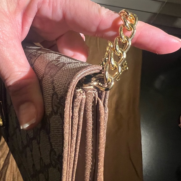 Gucci Vintage Clutch - Brown Leather, w/unbranded chain. Excellent Condition - Picture 8 of 14
